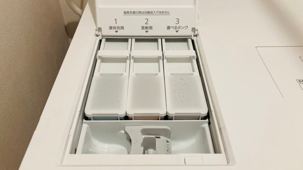 パナソニック NA-LX129D 洗剤自動投入タンク　その１